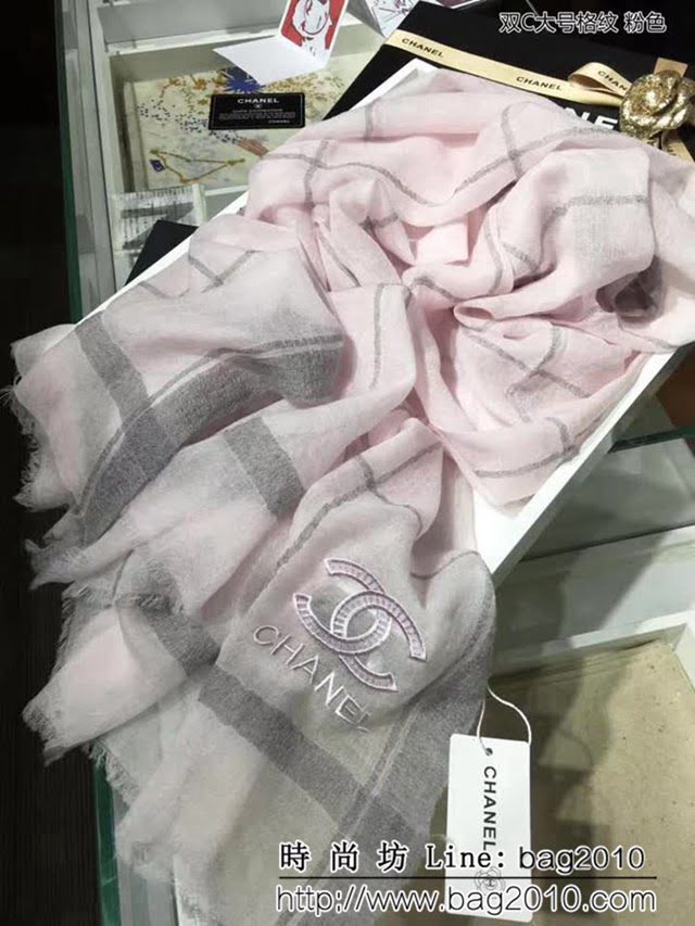 CHANEL香奈兒 巴黎專櫃櫥窗款 雙C大號格紋羊絨圍巾 LLWJ6182